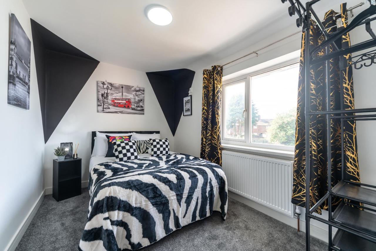 Aseda 4 Bedroom Private Parking, Game Zone -Pool Table, Garden Home Kingston upon Hull Exterior photo